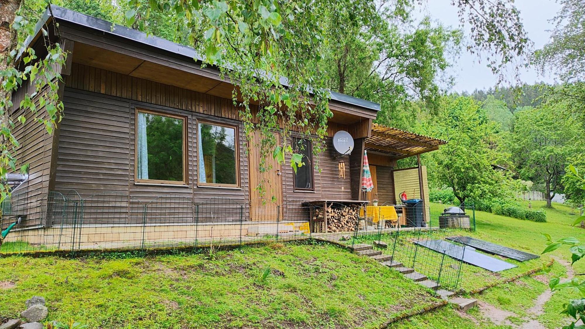 Sessles Waldhaeusschen Dietzhausen Suhl Buitenkant foto